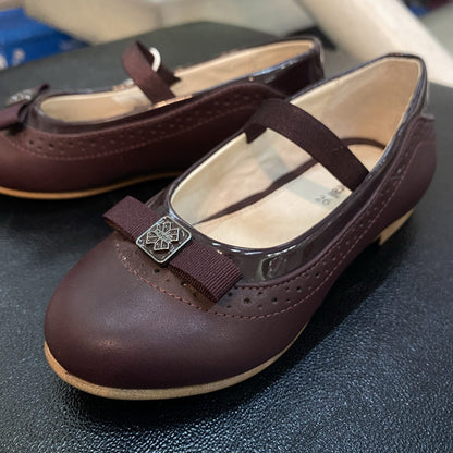 zapato color vino mayoral