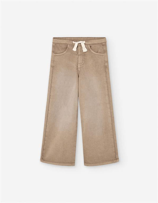 Pantalón denim café, jareta crudo