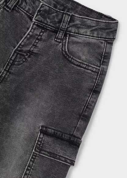 Pantalón cargo regular gris