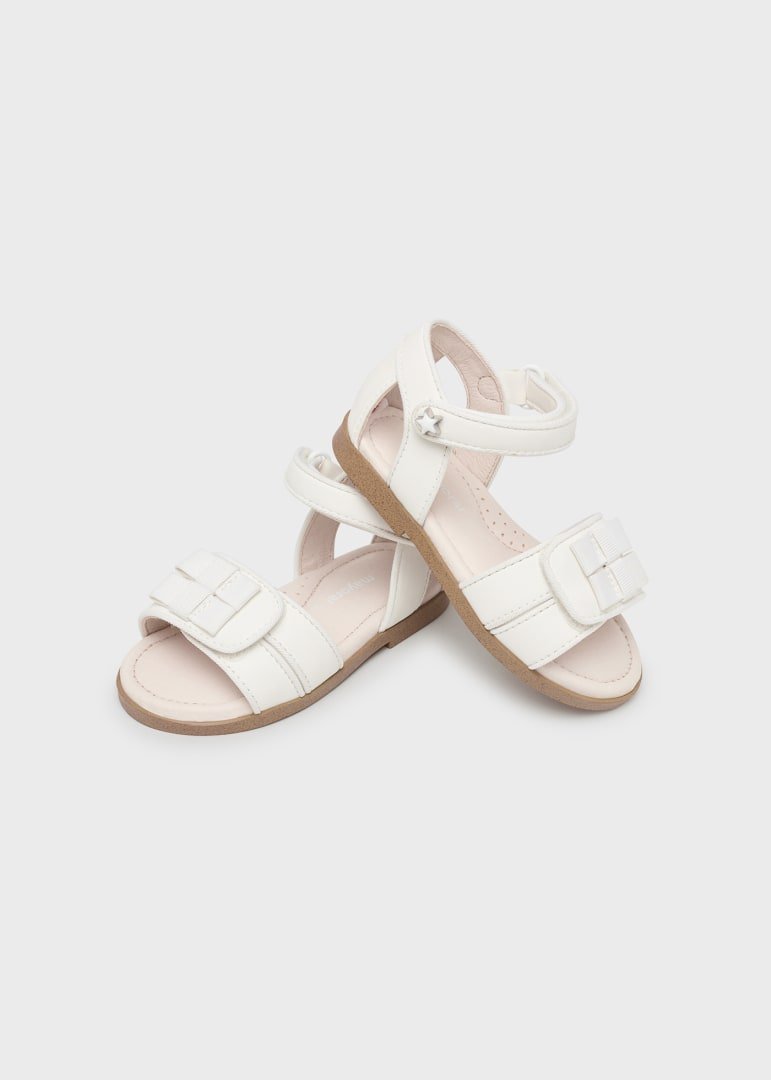 huarache color blanco con doble cinta
