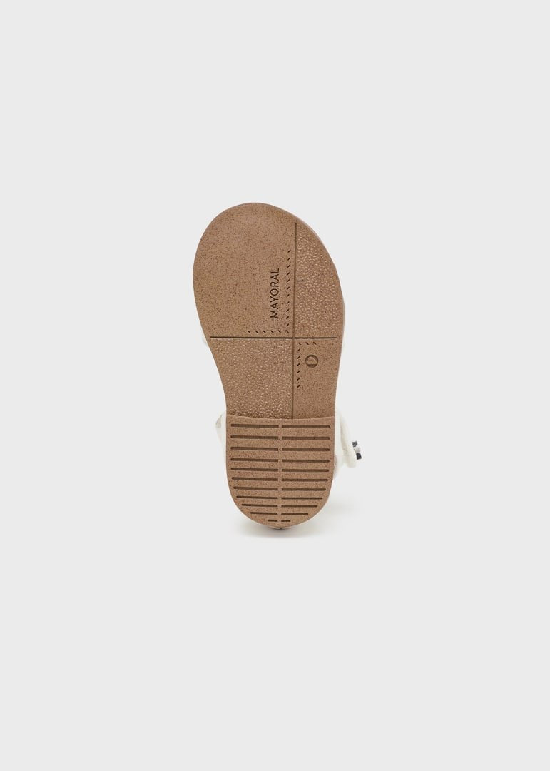 huarache color blanco con doble cinta
