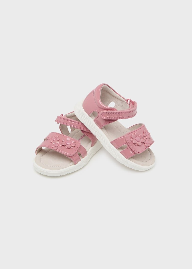 huarache rosa chicle con velcro para cierre