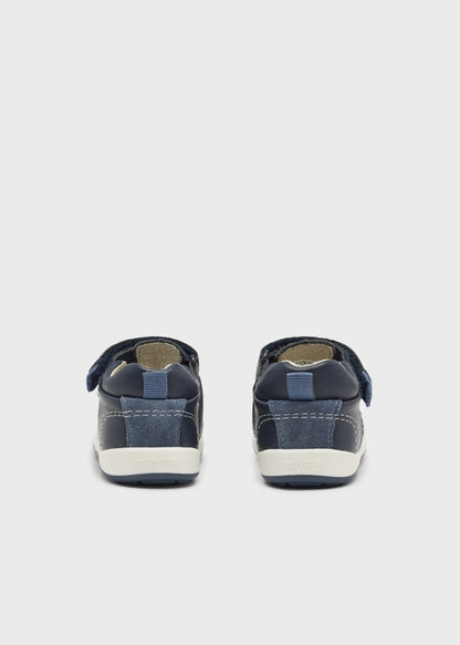 huarache color azul para niño