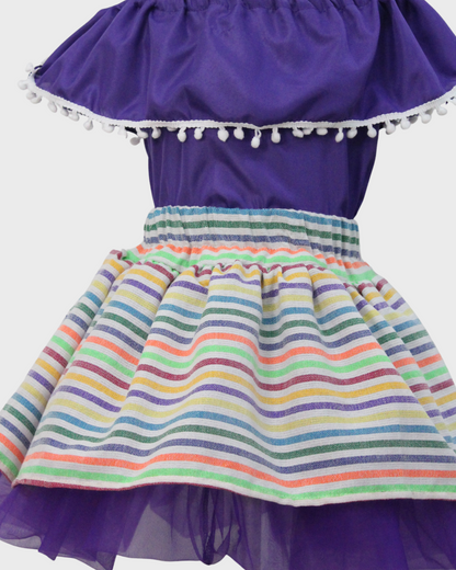 Set Patrio Falda Tipo TuTu Cambaya y Blusa Campesina Morada con Pompones Blanco