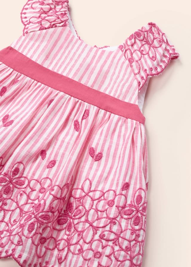 vestido  para recien nacida, bordados rosa