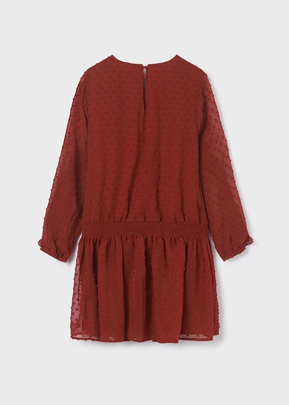 vestido granate plumeti con olan