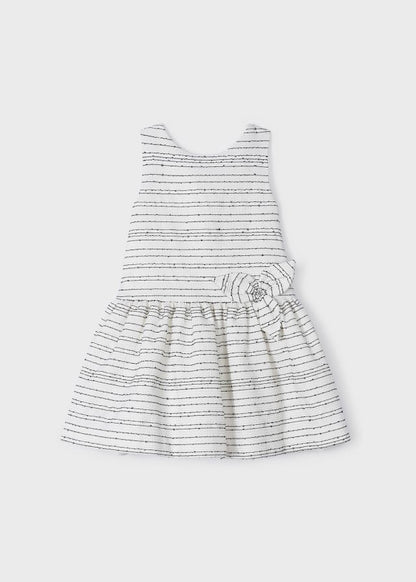 vestido de jacquard blanco lineas