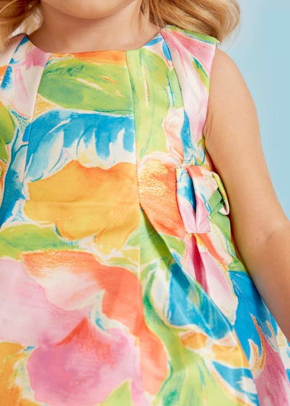 vestido de mikado con estampado de flores para bebé.