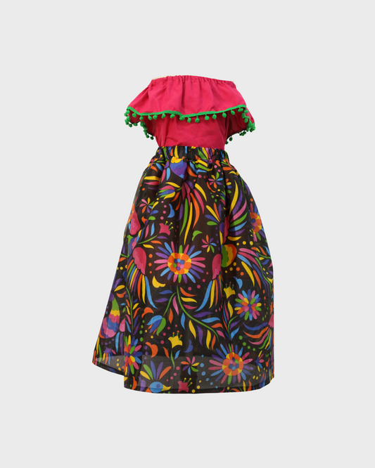 Set Patrio Falda con Elementos Estilo  Mexicana y Blusa Campesina color Magenta y Pompones Verde
