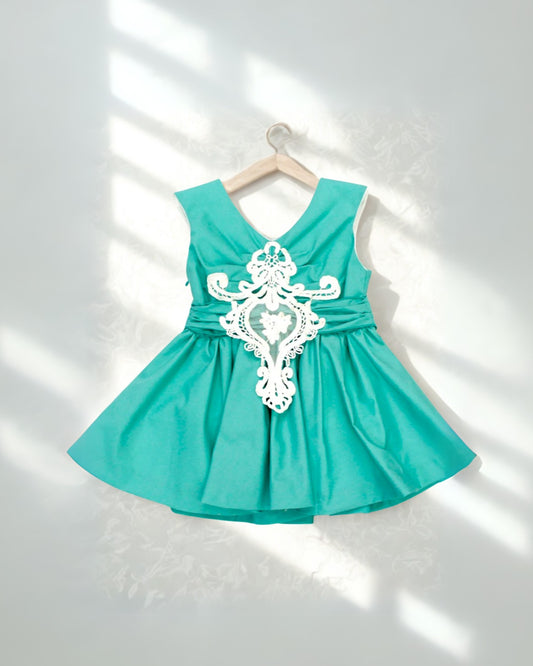vestido verde esmeralda