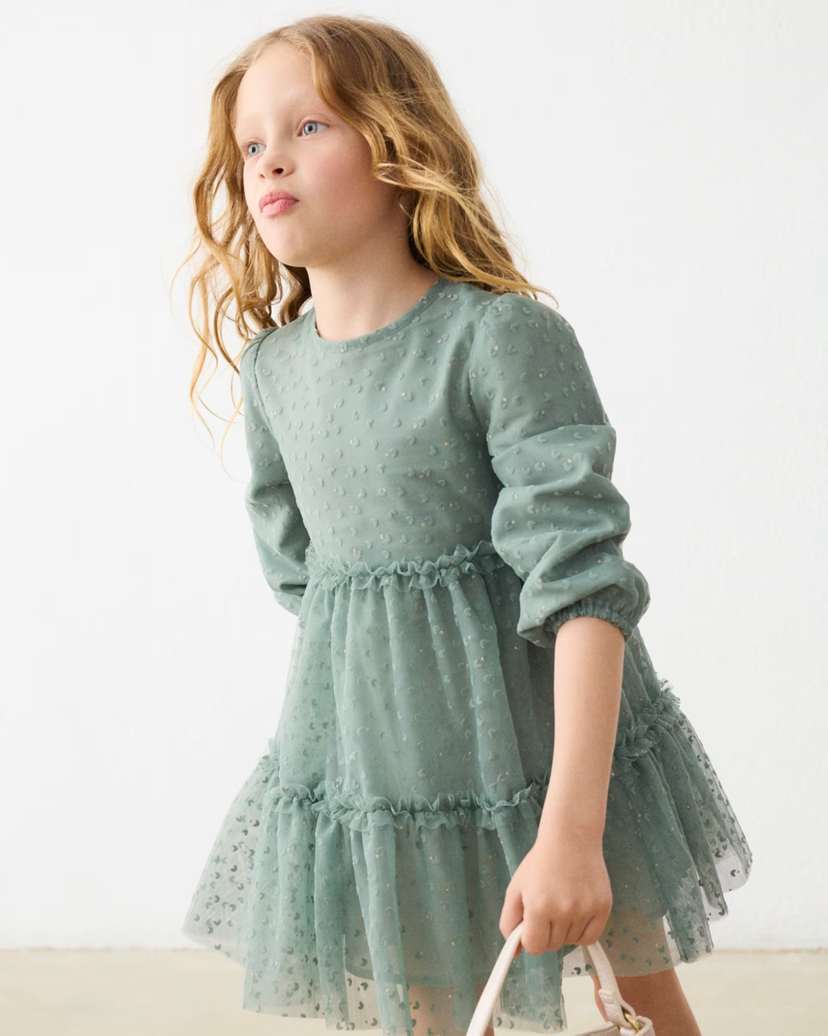 Vestido tul con glitter verde laurel