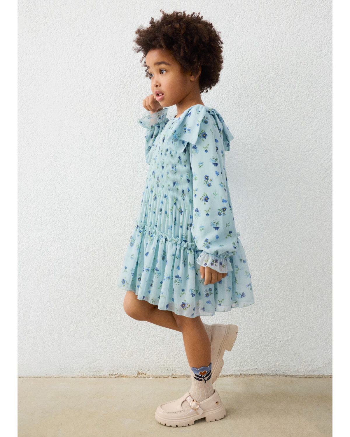 Vestido plisado estampado azul anis