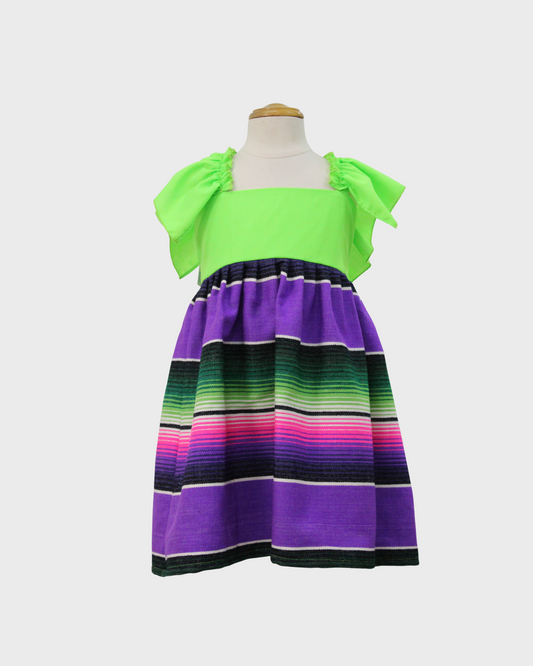 vestido patrio manga olan, tela saltillo  verde florescente